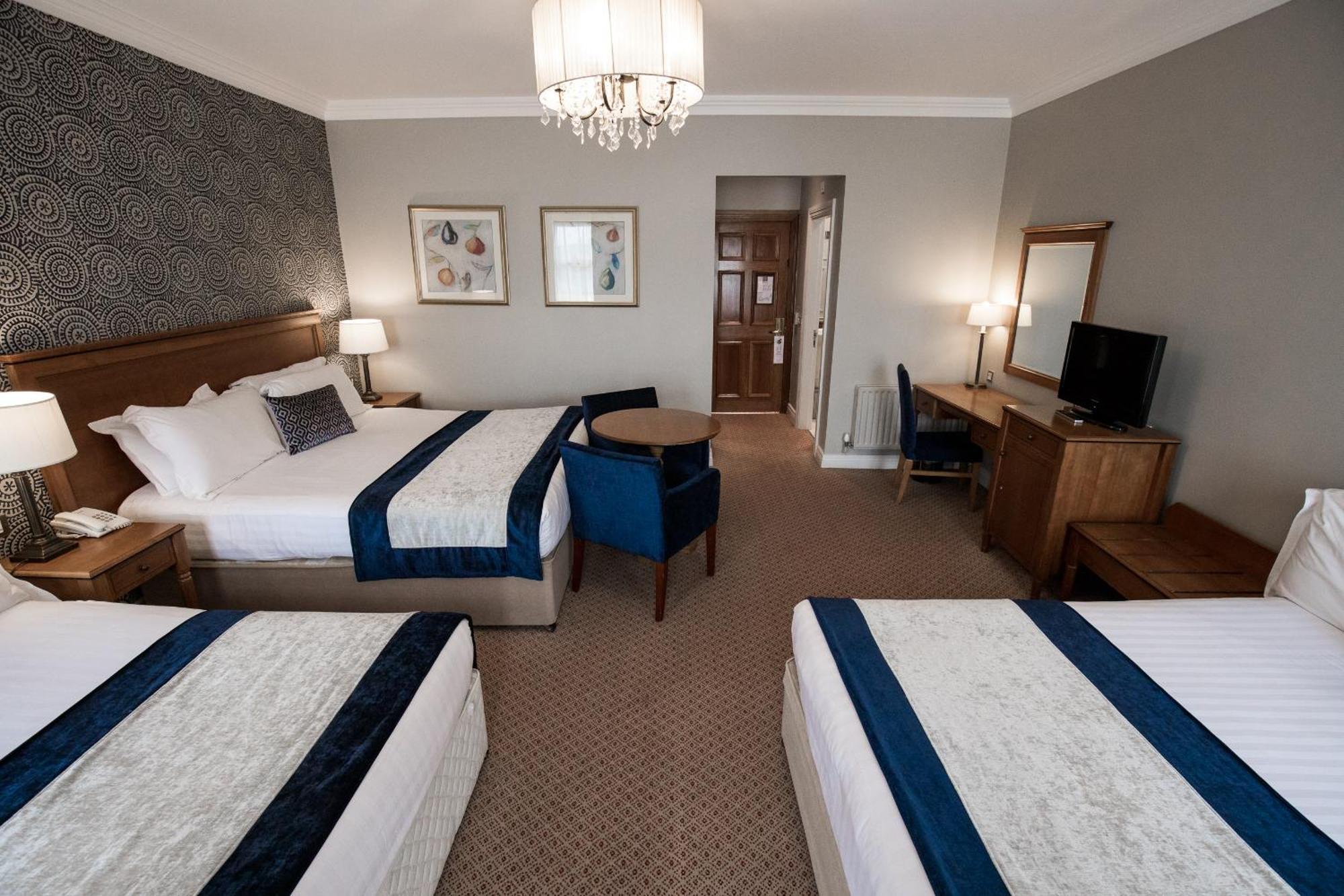 Clanard Court Hotel Athy Exteriör bild